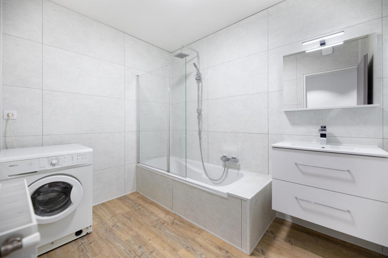 Residence 3 Etoiles Les Themes Proche Lux, Metz, Cattenom Hayange Bagian luar foto